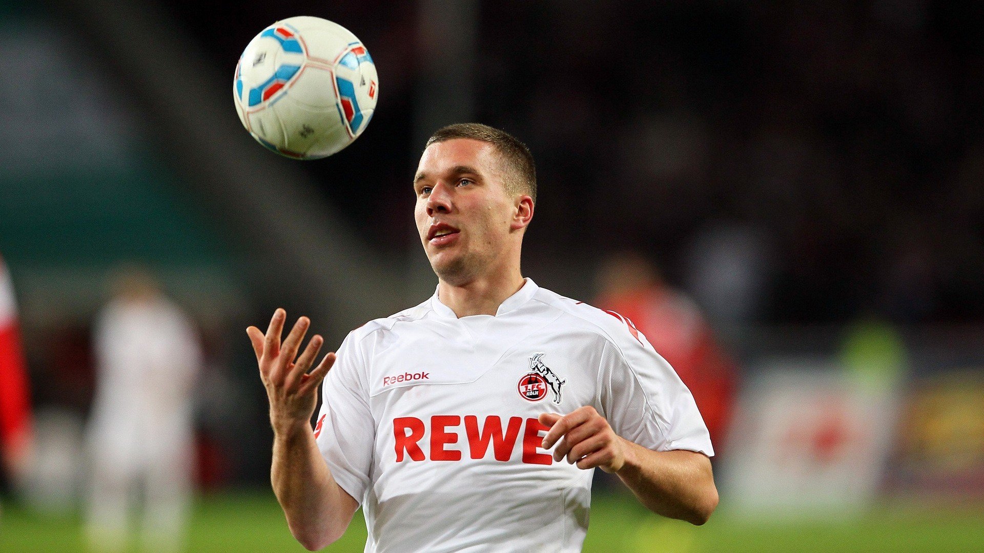 开云·体育官网APP下载-全国羽毛球比赛火热开赛，羽球高手逐鹿中原，全国羽毛球大赛